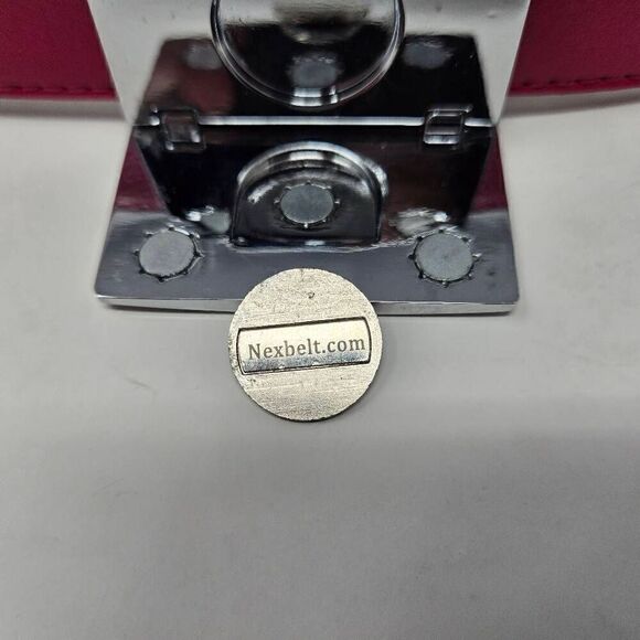 NEXBELT GOLF HIDDEN MARKER PINK LEATHER WOMENS BELT NO HOLES SIZE 00-8 EUC - Picture 9 of 9